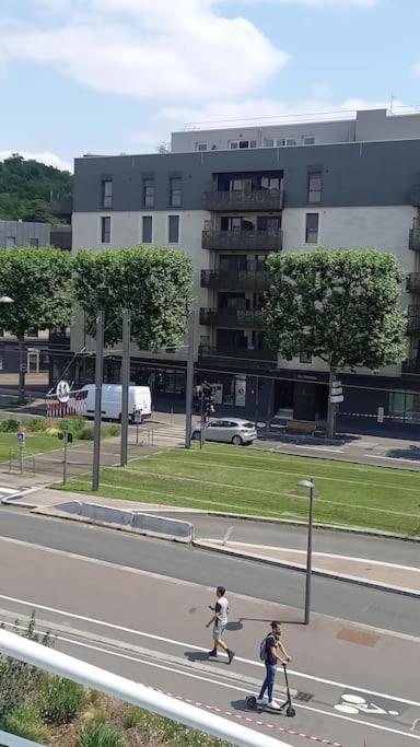 T2 Cosy Bordeaux - Tram & Parking Διαμέρισμα Cenon Εξωτερικό φωτογραφία