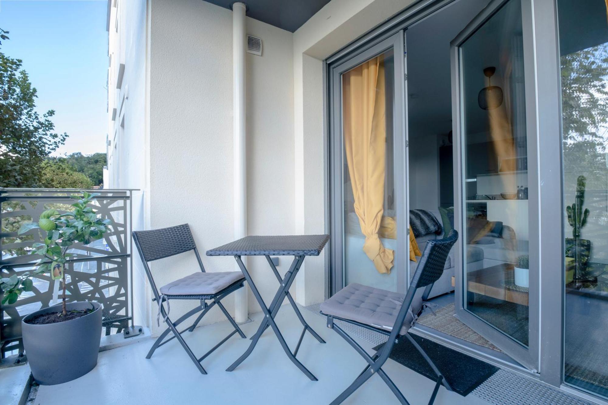 T2 Cosy Bordeaux - Tram & Parking Διαμέρισμα Cenon Εξωτερικό φωτογραφία